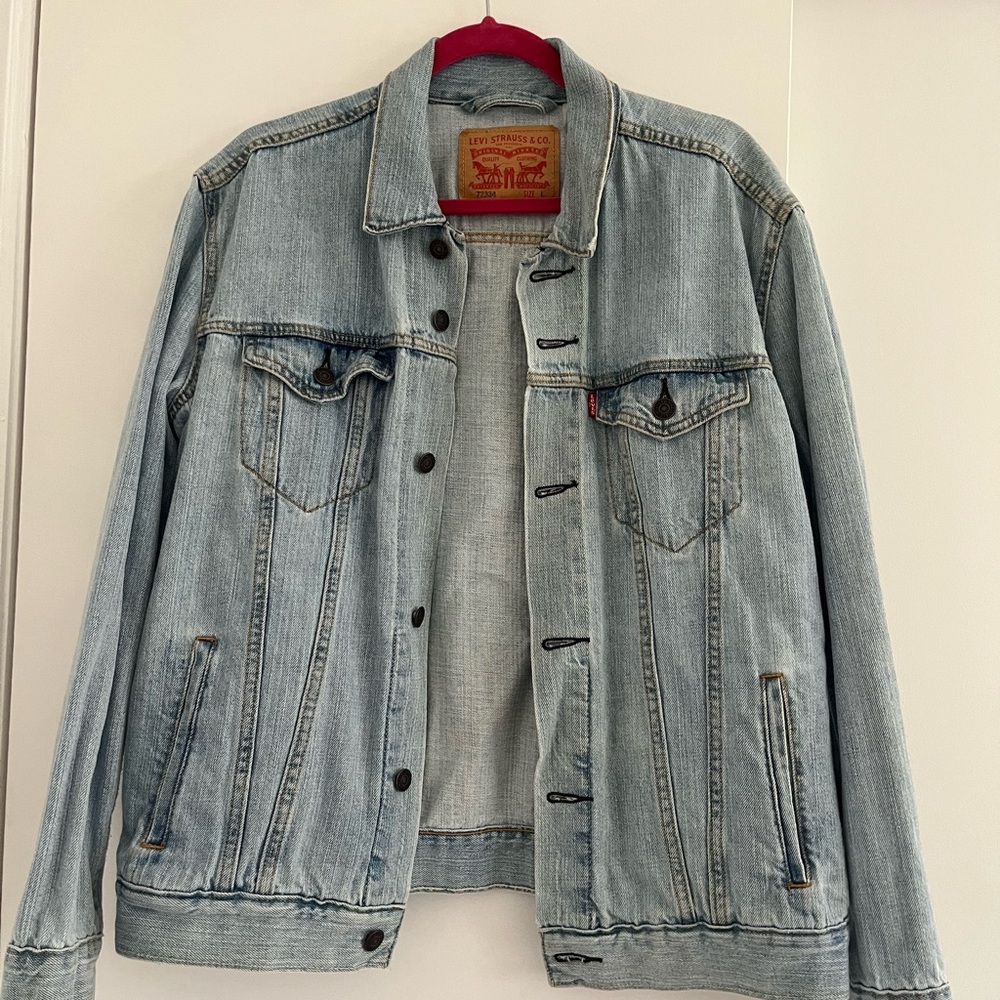 Levi's Denim Jacket in Light Blue